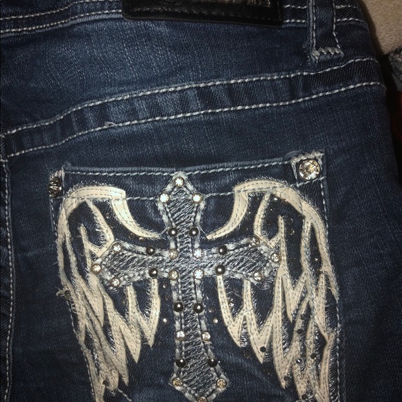 Grace Jeans - Picture 2 of 3